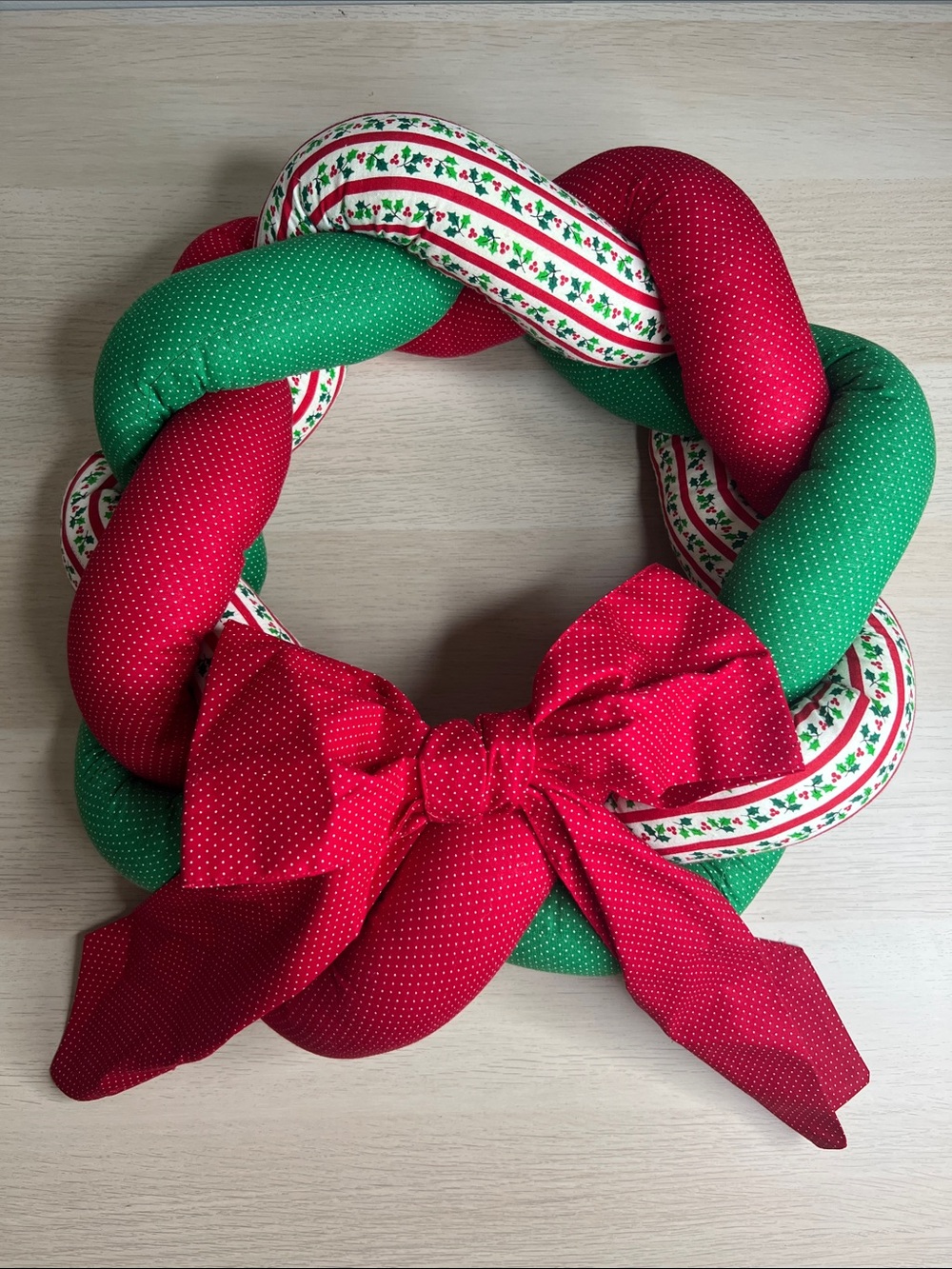 Vintage Red, Green & White Braided Holiday Wreath with Bow, 1970’s, 17” fabric